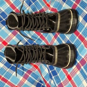 Sorel Waterproof Dahlia boots